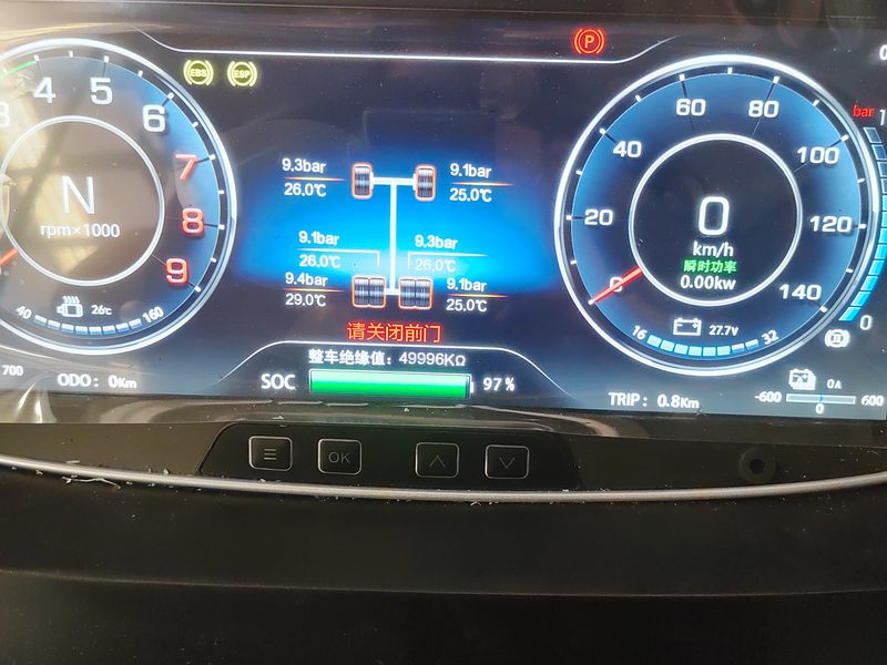 City bus fleet with TPMS monitoring tire pressure and temperature