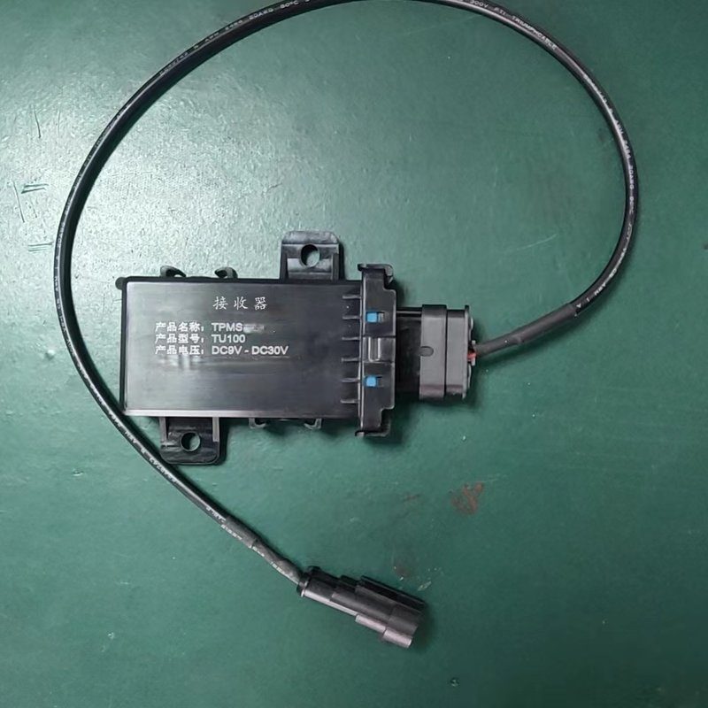 Integrated TPMS receiver module with CAN bus, RS232 and RS485 output for heavy equipment